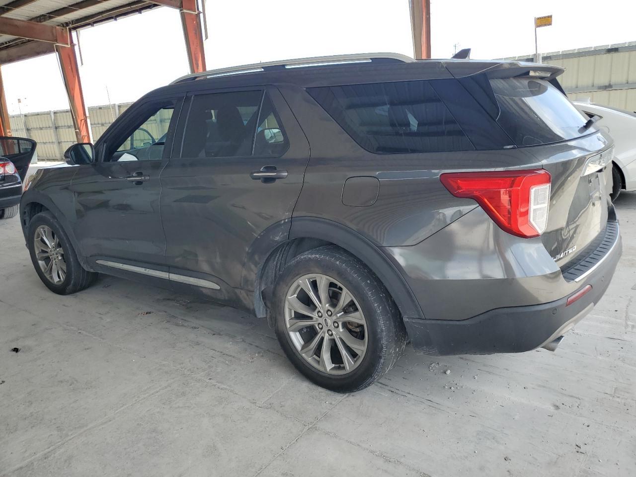 2020 Ford Explorer Limited - Image 2