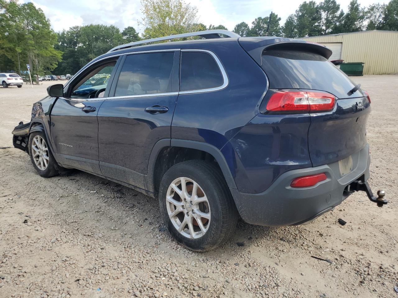 2016 Jeep Cherokee Latitude - Фото 2