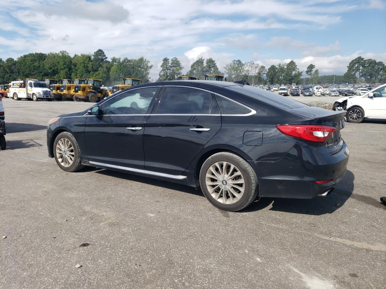 2015 Hyundai Sonata Sport - Фото 2