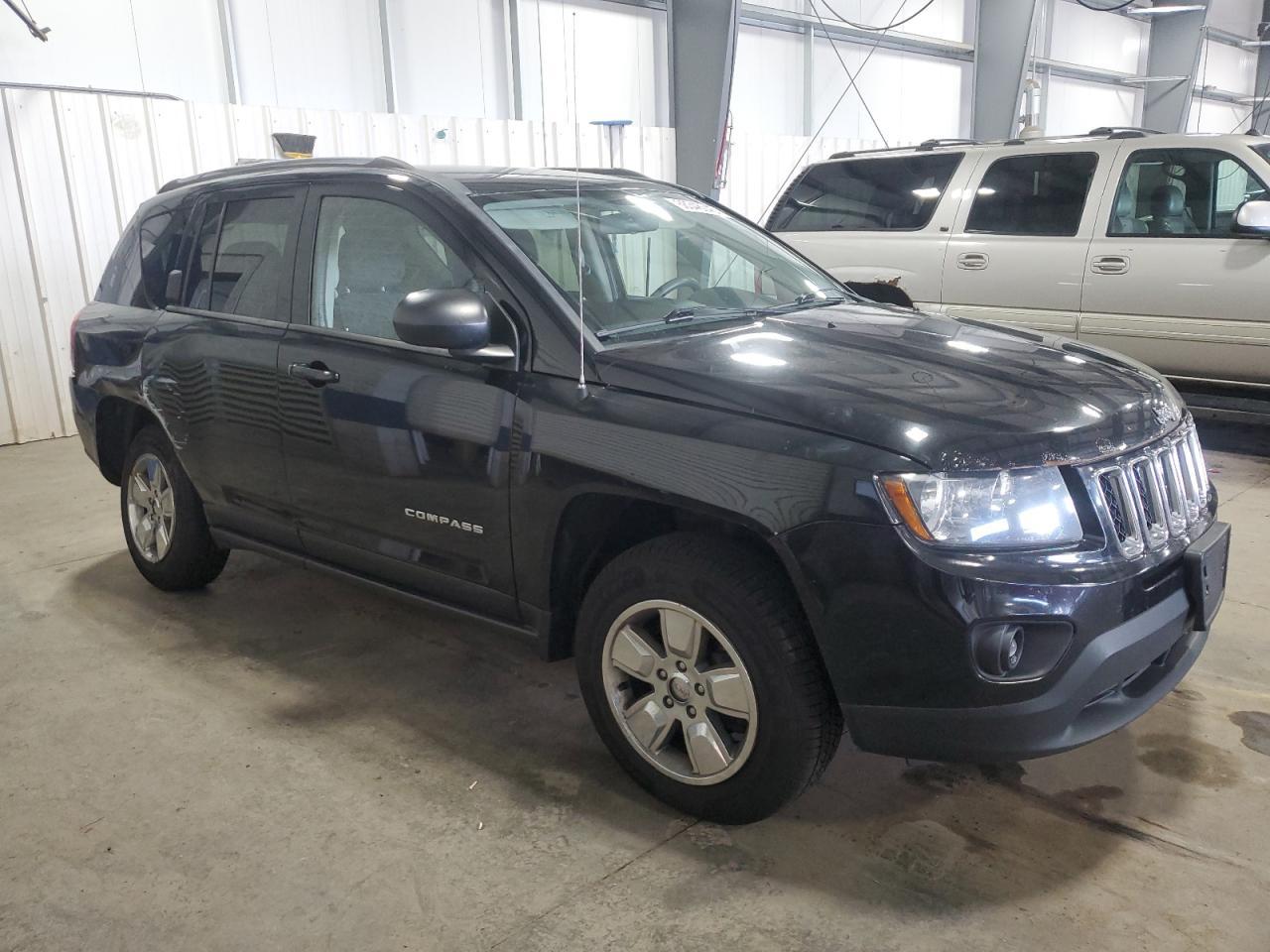 2014 Jeep Compass Sport - Image 4