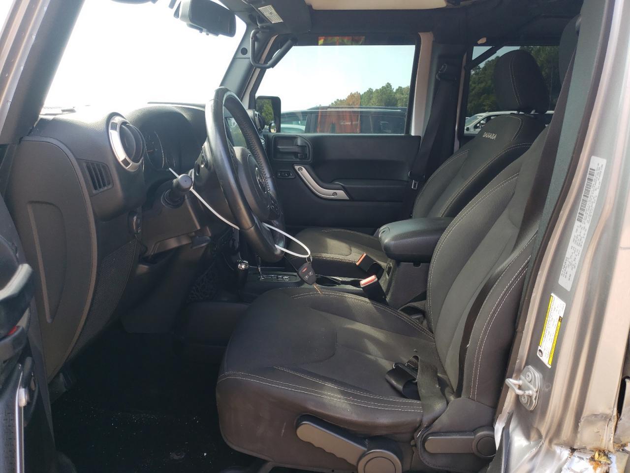 2018 Jeep Wrangler Unlimited Sahara - Фото 7