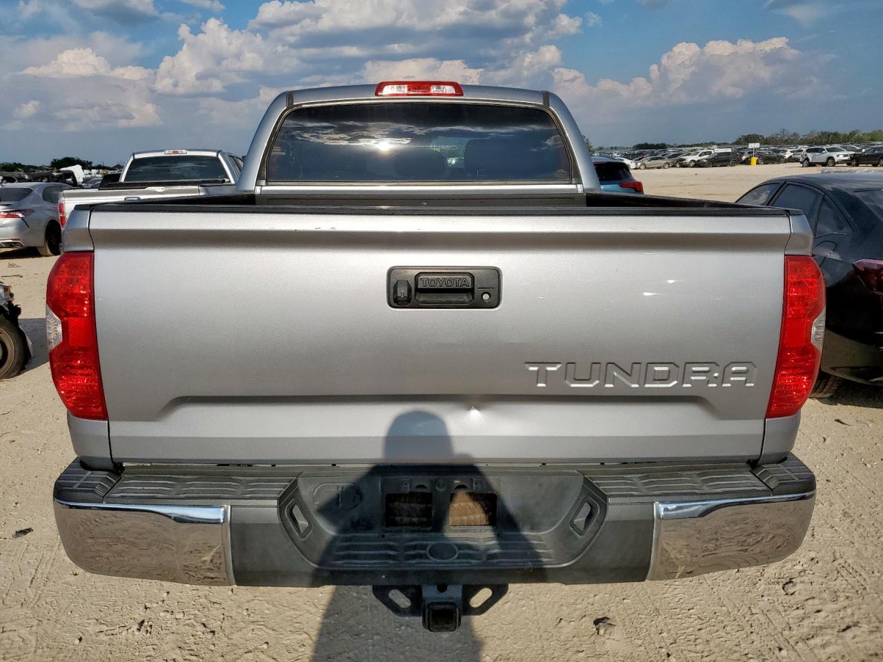 2018 Toyota Tundra Crewmax Sr5 - Фото 6