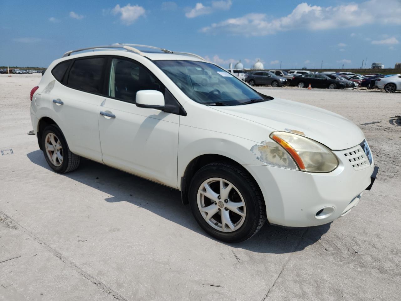 2010 Nissan Rogue S - Фото 4