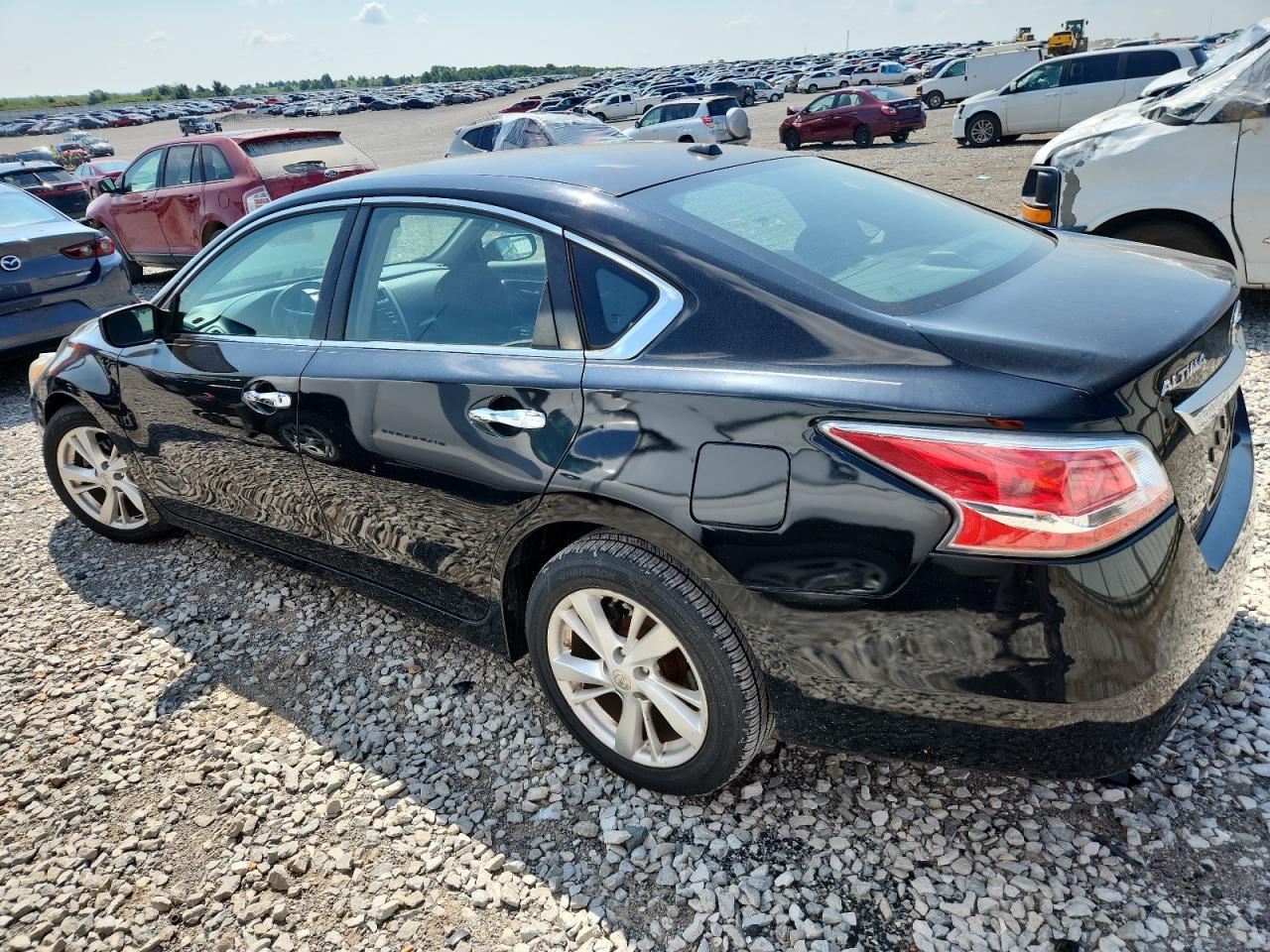 2013 Nissan Altima 2.5 - Фото 2