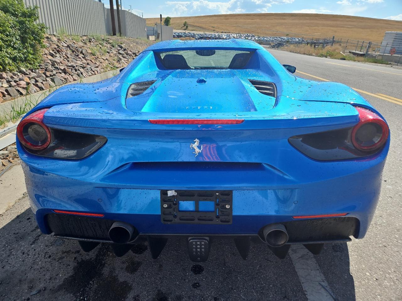 2017 Ferrari 488 Spider - Фото 6