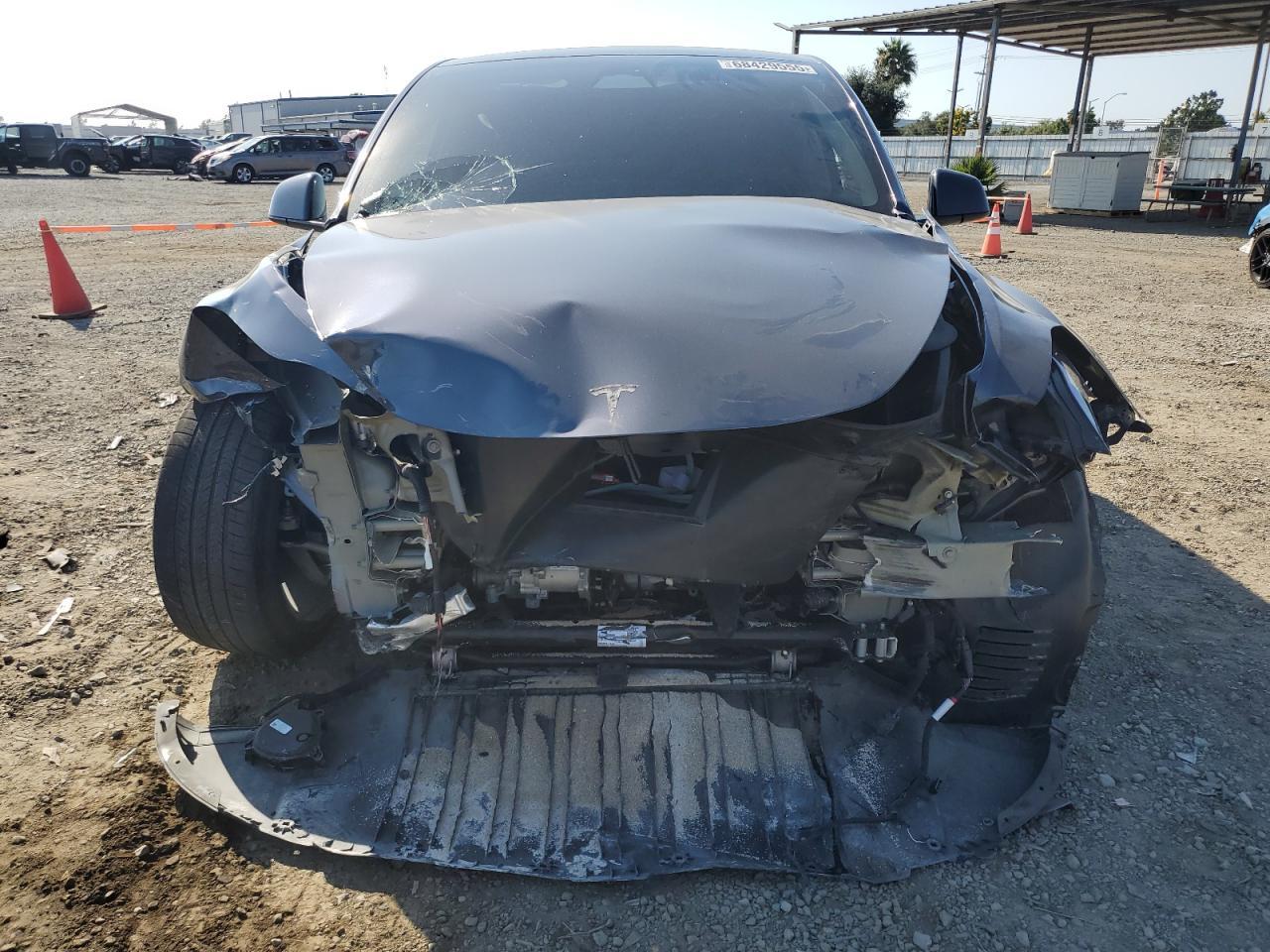 2022 Tesla Model Y - Фото 5