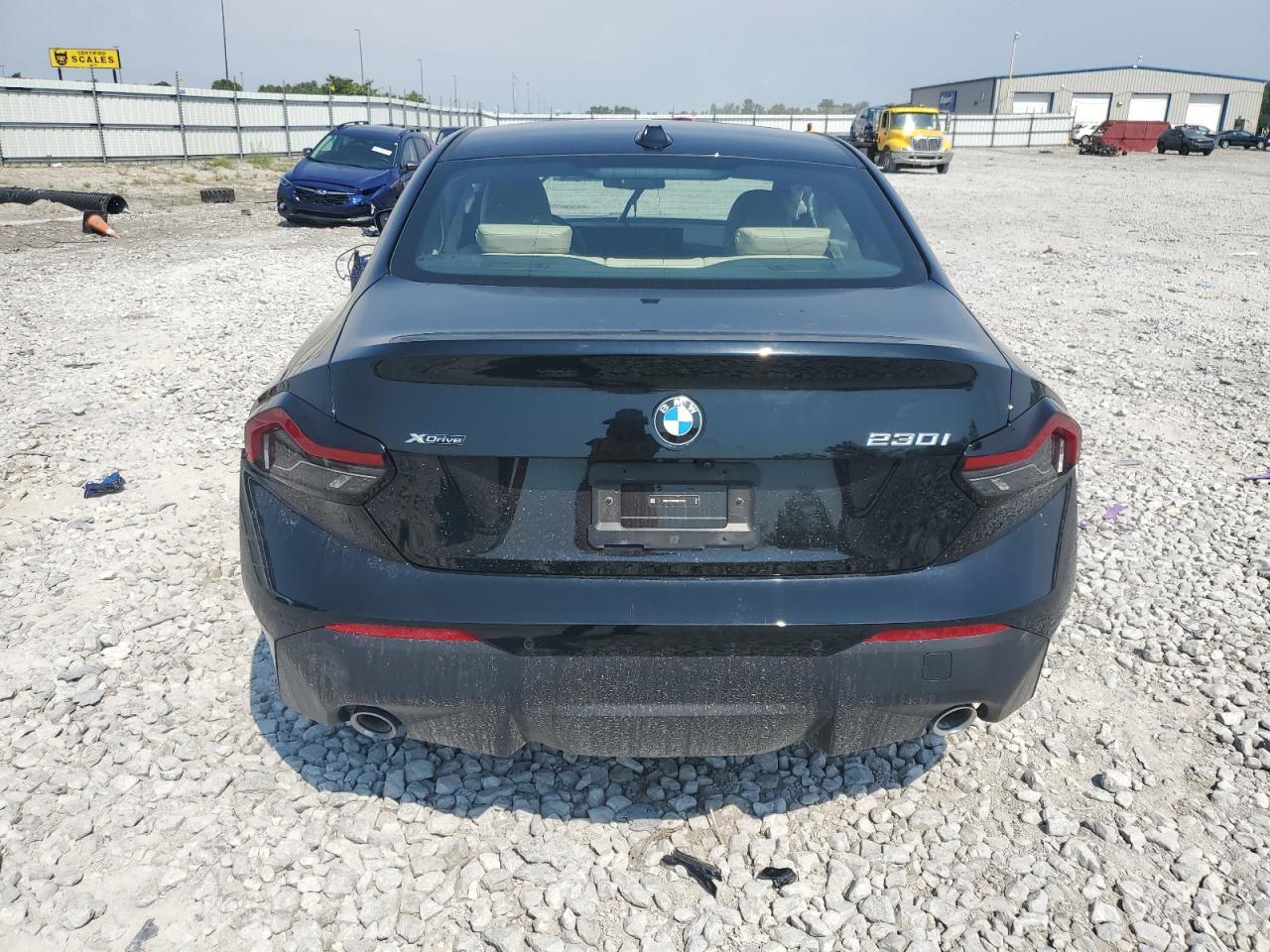 2024 BMW 230Xi - Фото 6