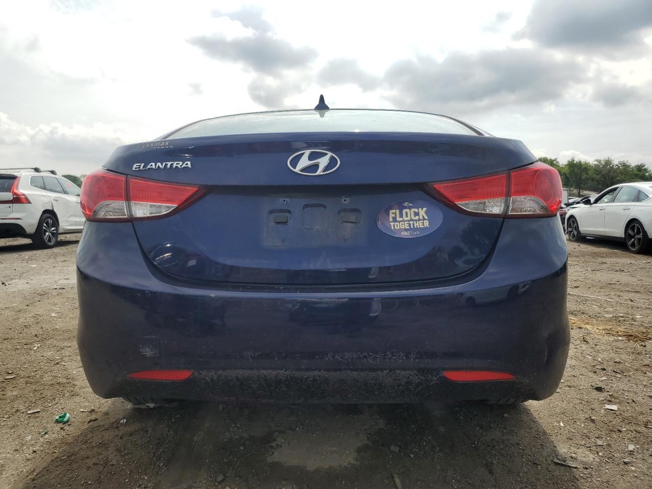2013 Hyundai Elantra Gls - Image 6