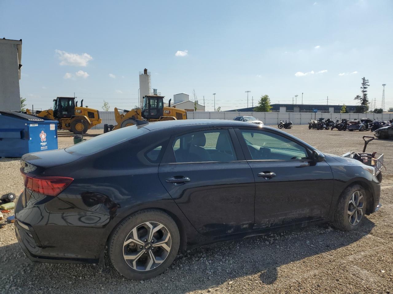 2021 Kia Forte Fe - Фото 3