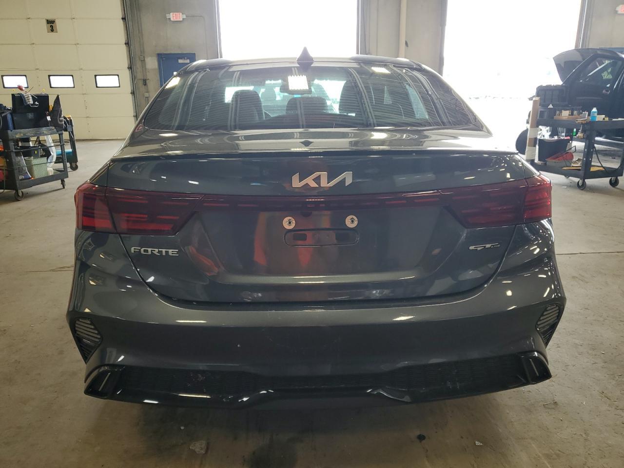 2024 Kia Forte Gt Line - Фото 6