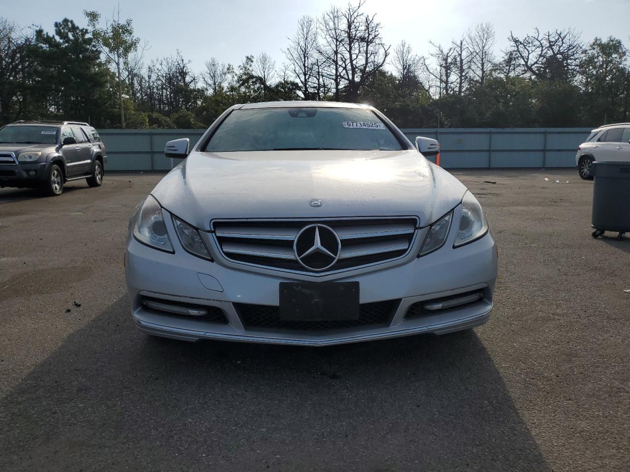 2012 Mercedes-Benz E 350 4Matic - Фото 5