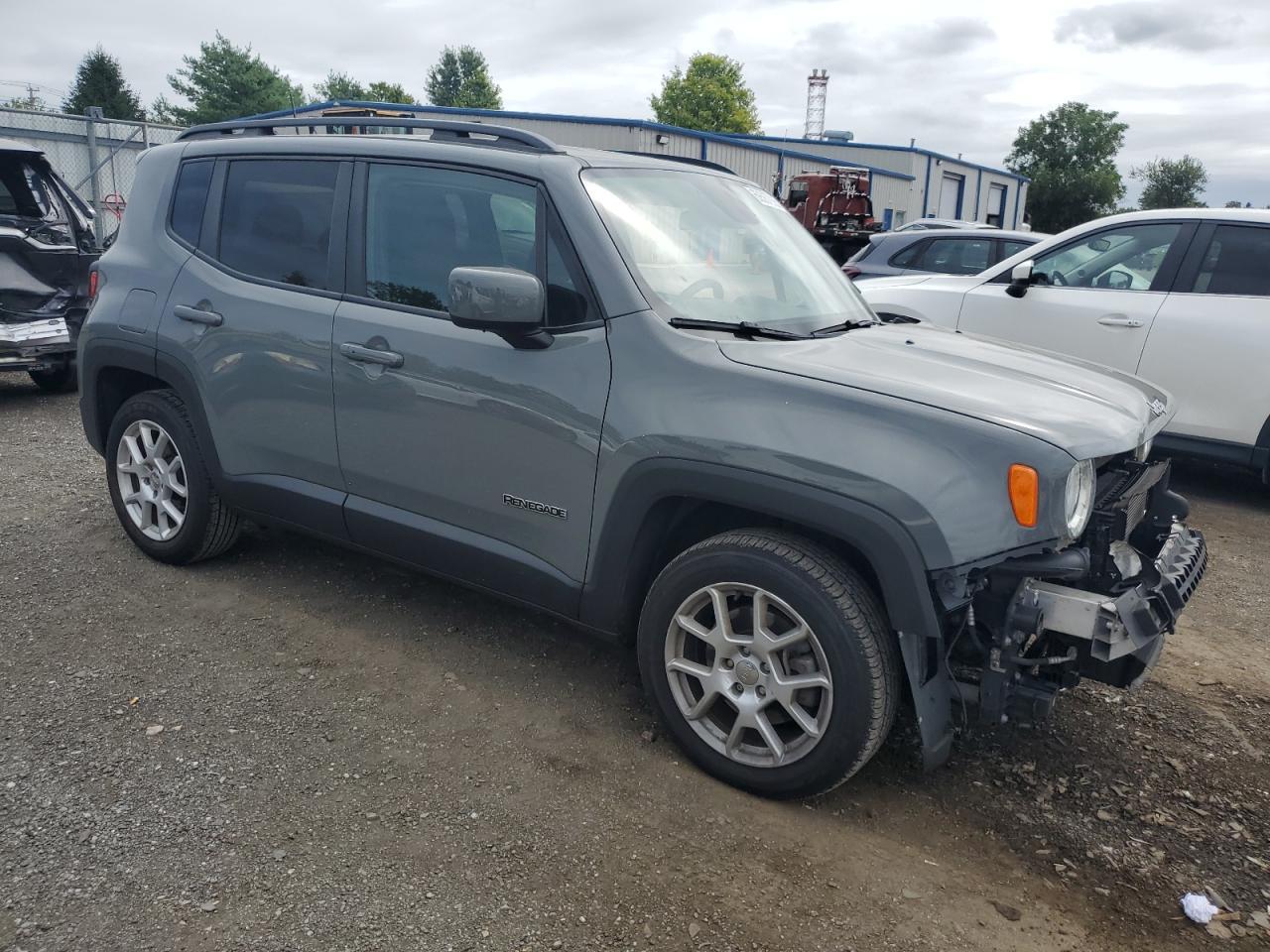 2019 Jeep Renegade Latitude - Image 4