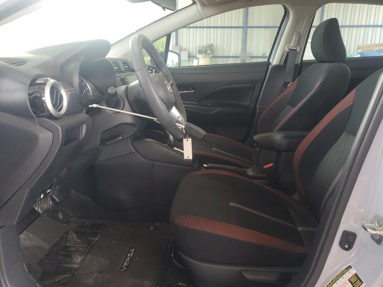 2024 Nissan Versa Sr - Image 7