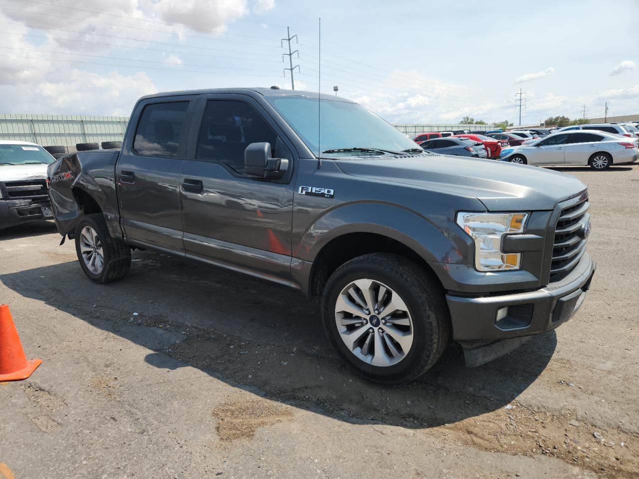 2017 Ford F150 Supercrew - Фото 4