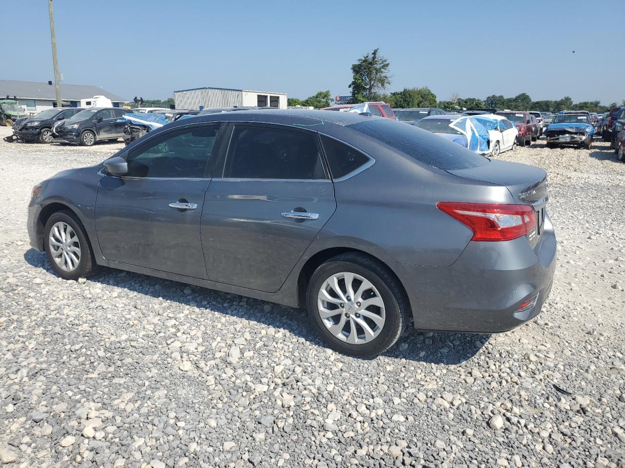 2019 Nissan Sentra S - Фото 2