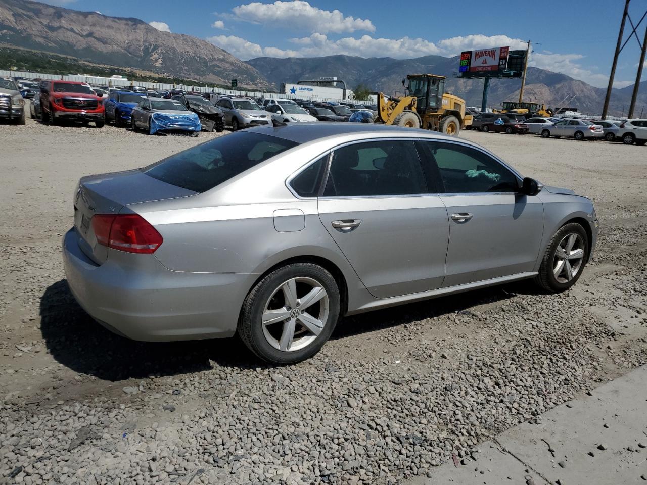 2012 Volkswagen Passat Se - Image 3