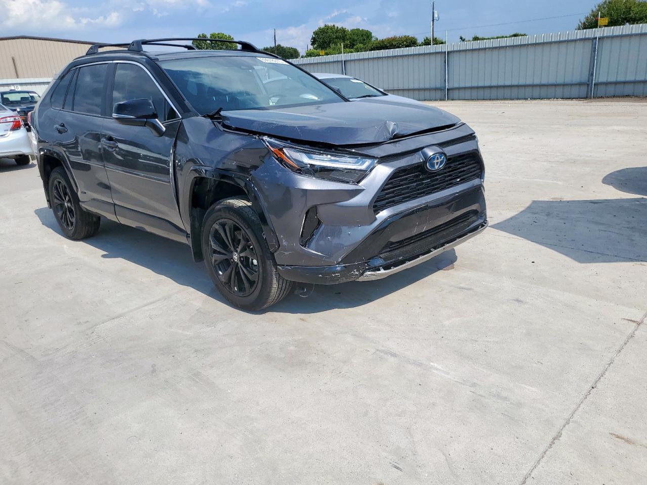 2024 Toyota Rav4 Xse - Image 4