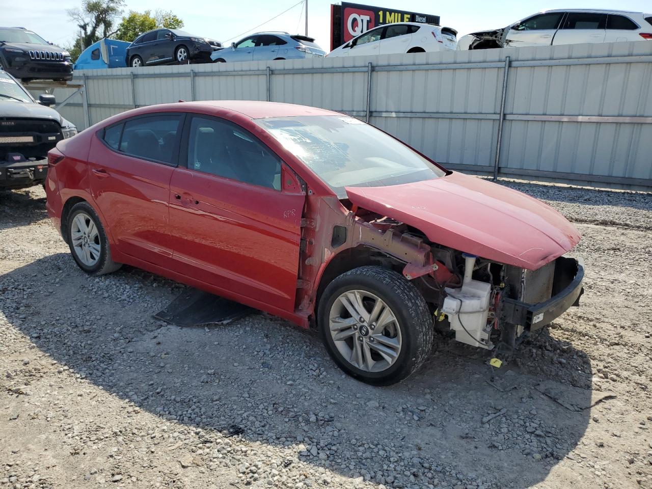 2020 Hyundai Elantra Sel - Фото 4