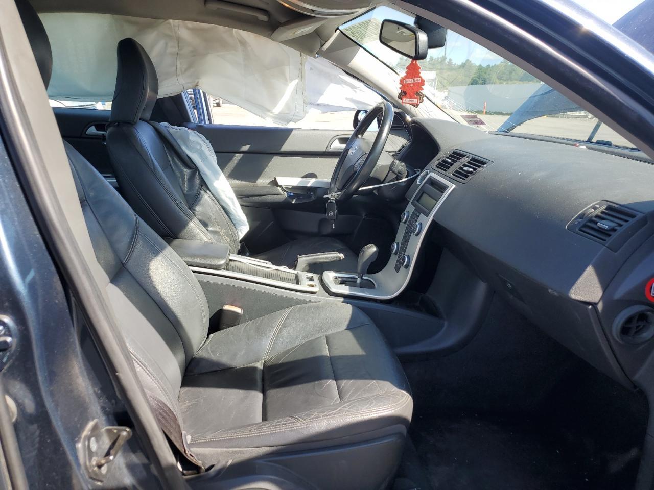2011 Volvo S40 T5 - Image 7