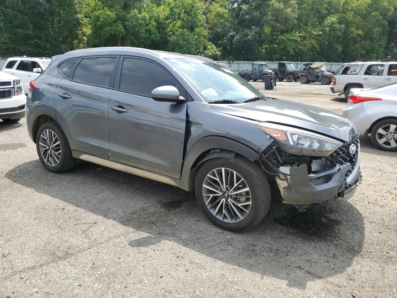 2019 Hyundai Tucson Limited - Image 4