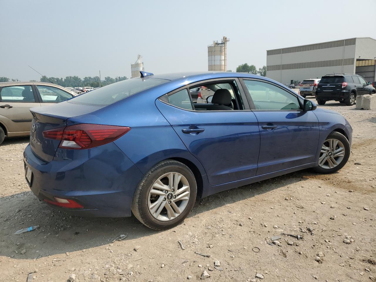 2020 Hyundai Elantra Sel - Фото 3
