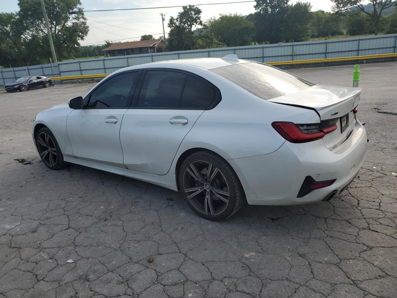 2021 BMW 330Xi - Image 2
