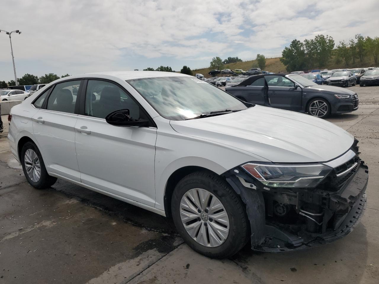 2019 Volkswagen Jetta S - Фото 4