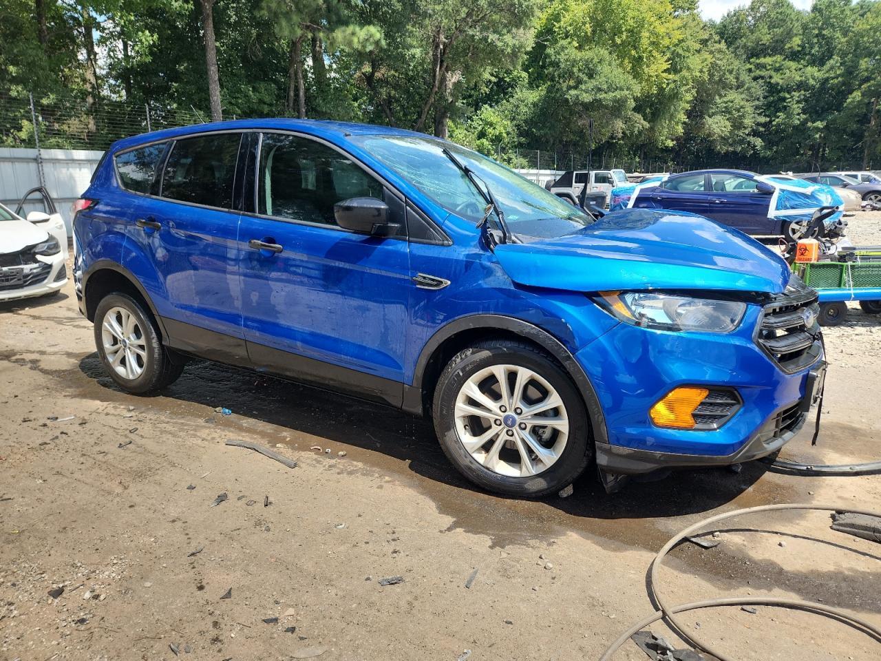 2018 Ford Escape S - Фото 4