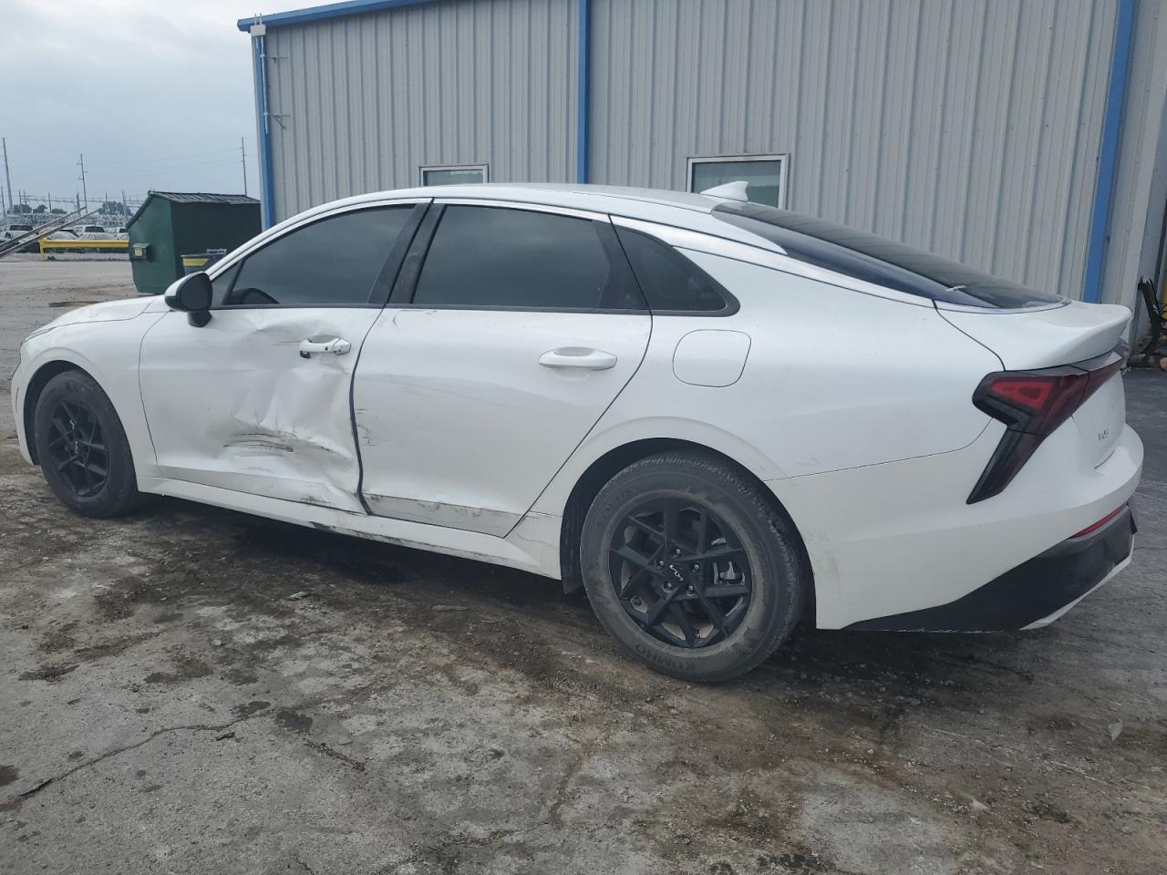 2025 Kia K5 Lxs - Фото 2