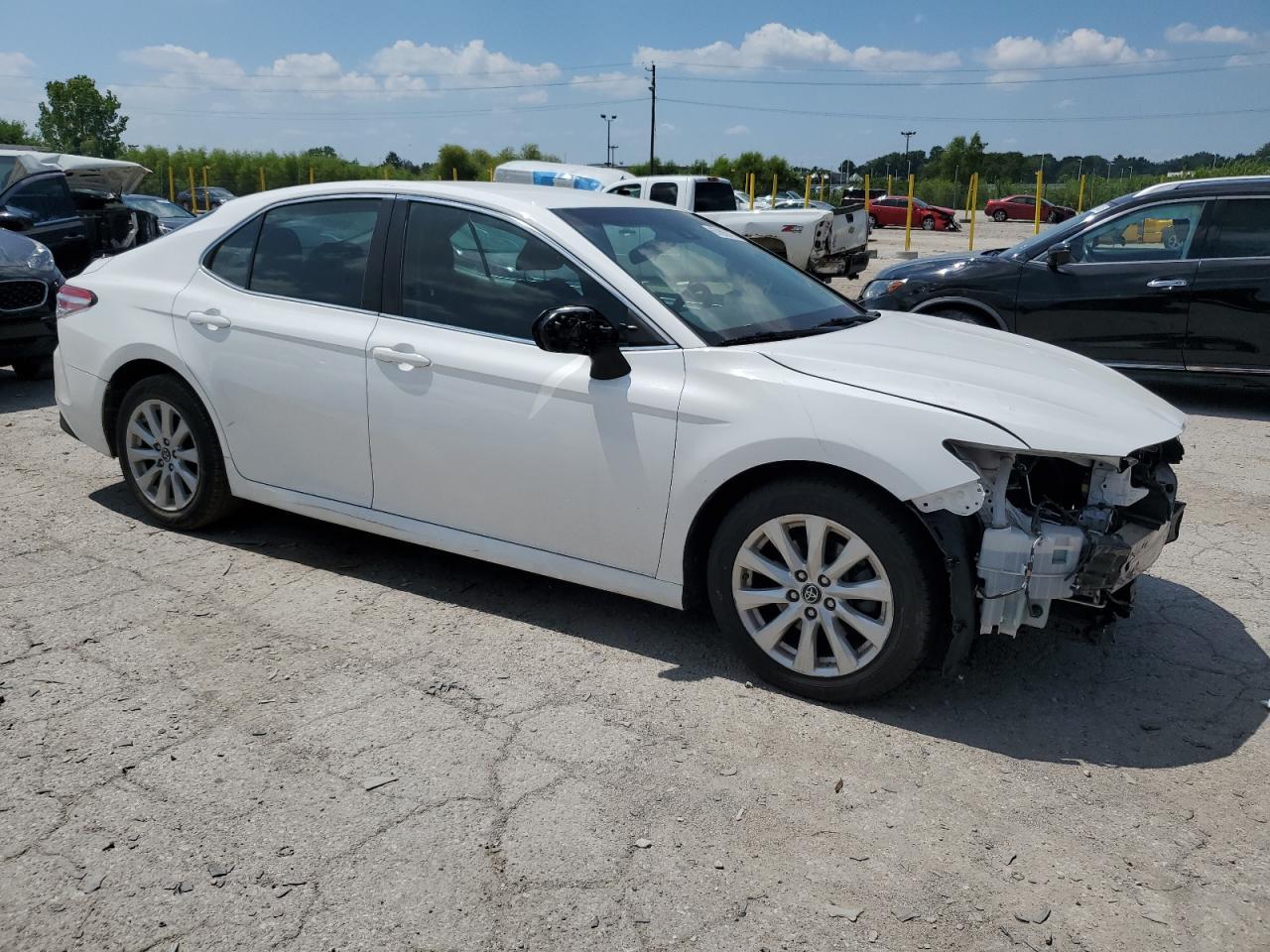 2018 Toyota Camry L - Фото 4