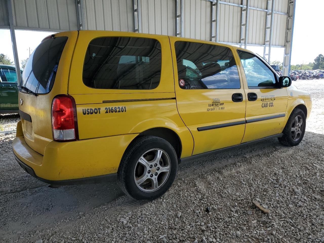 2008 Chevrolet Uplander Ls - Image 3