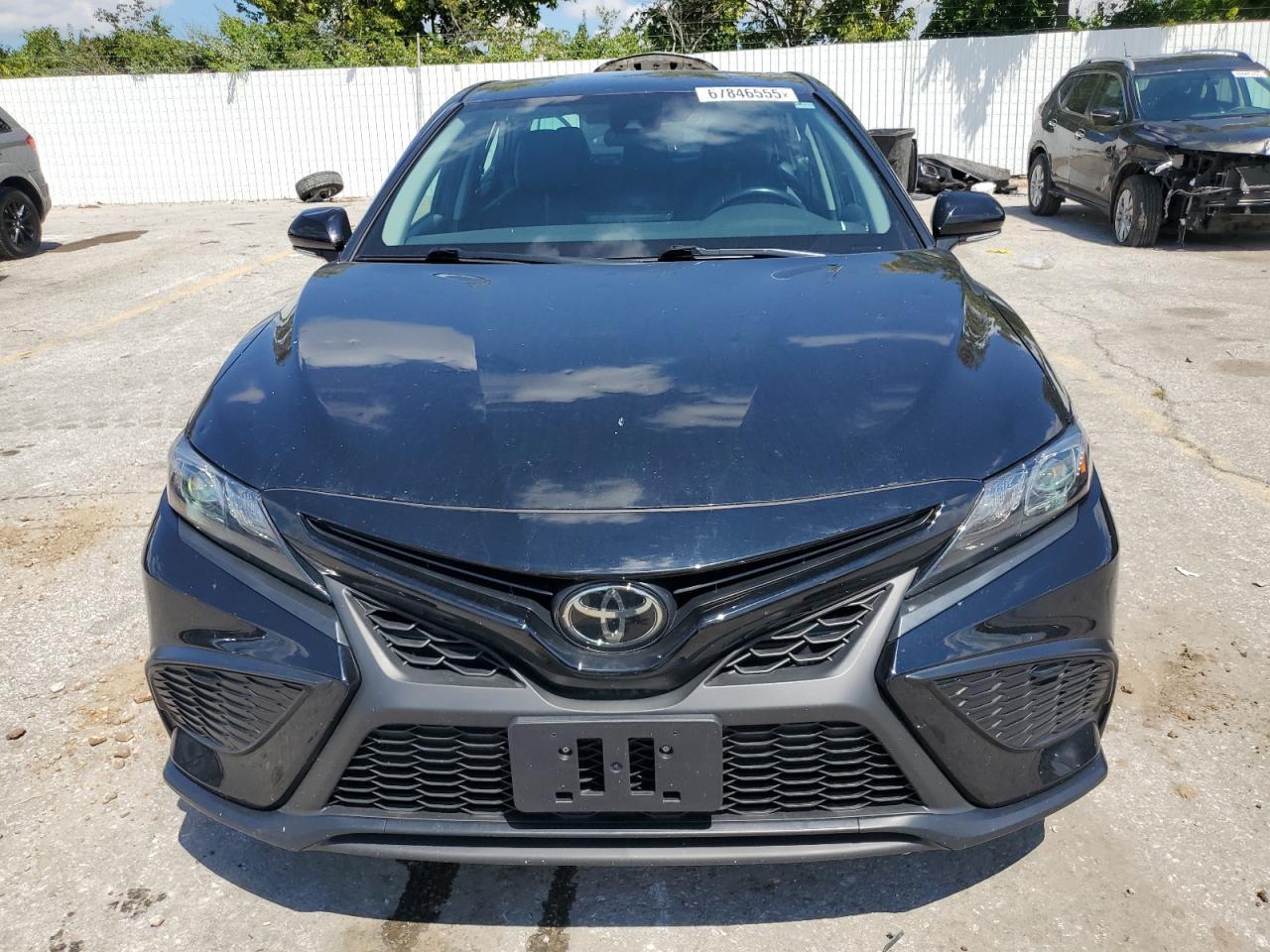 2023 Toyota Camry Se Night Shade - Image 5