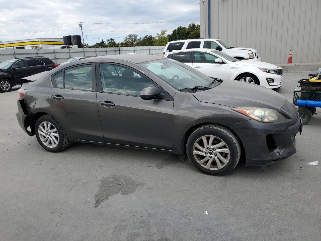 2013 Mazda 3 I - Фото 4