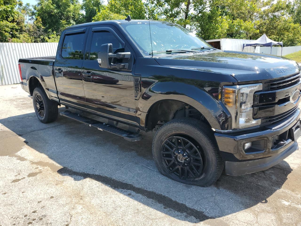 2019 Ford F250 Super Duty - Фото 4