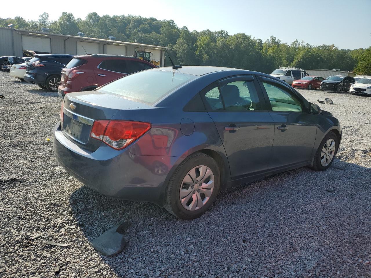 2014 Chevrolet Cruze Ls - Фото 3