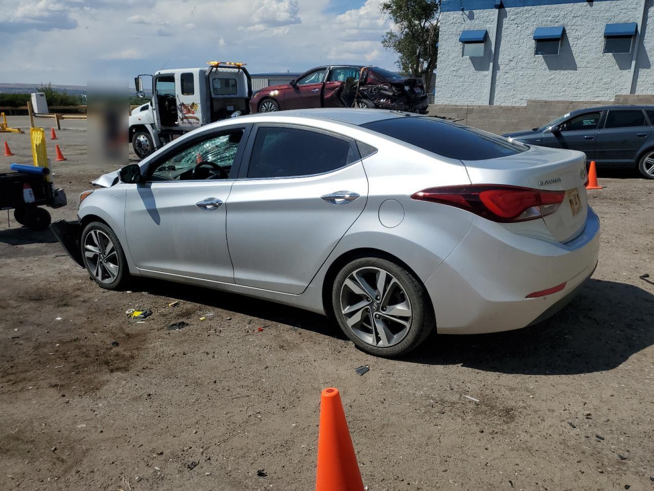 2016 Hyundai Elantra Se - Фото 2