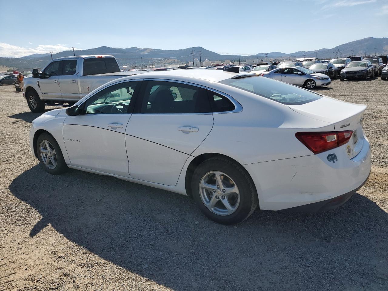 2018 Chevrolet Malibu Ls - Фото 2