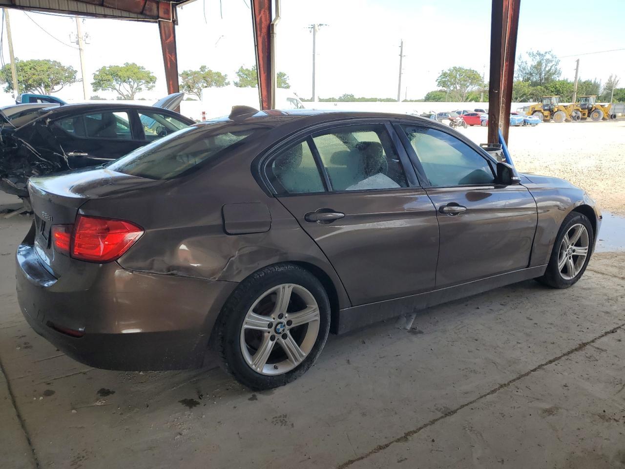2013 BMW 328 I Sulev - Фото 3