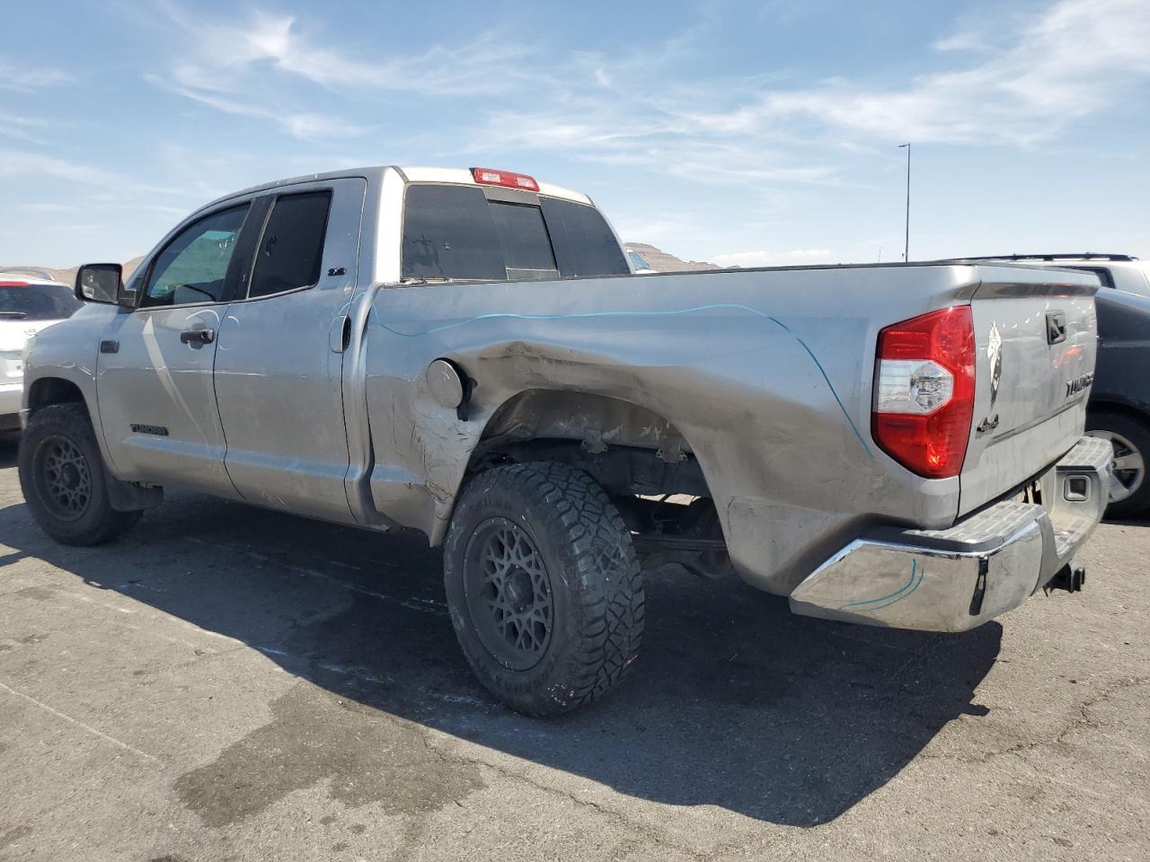 2015 Toyota Tundra Double Cab Sr - Image 2