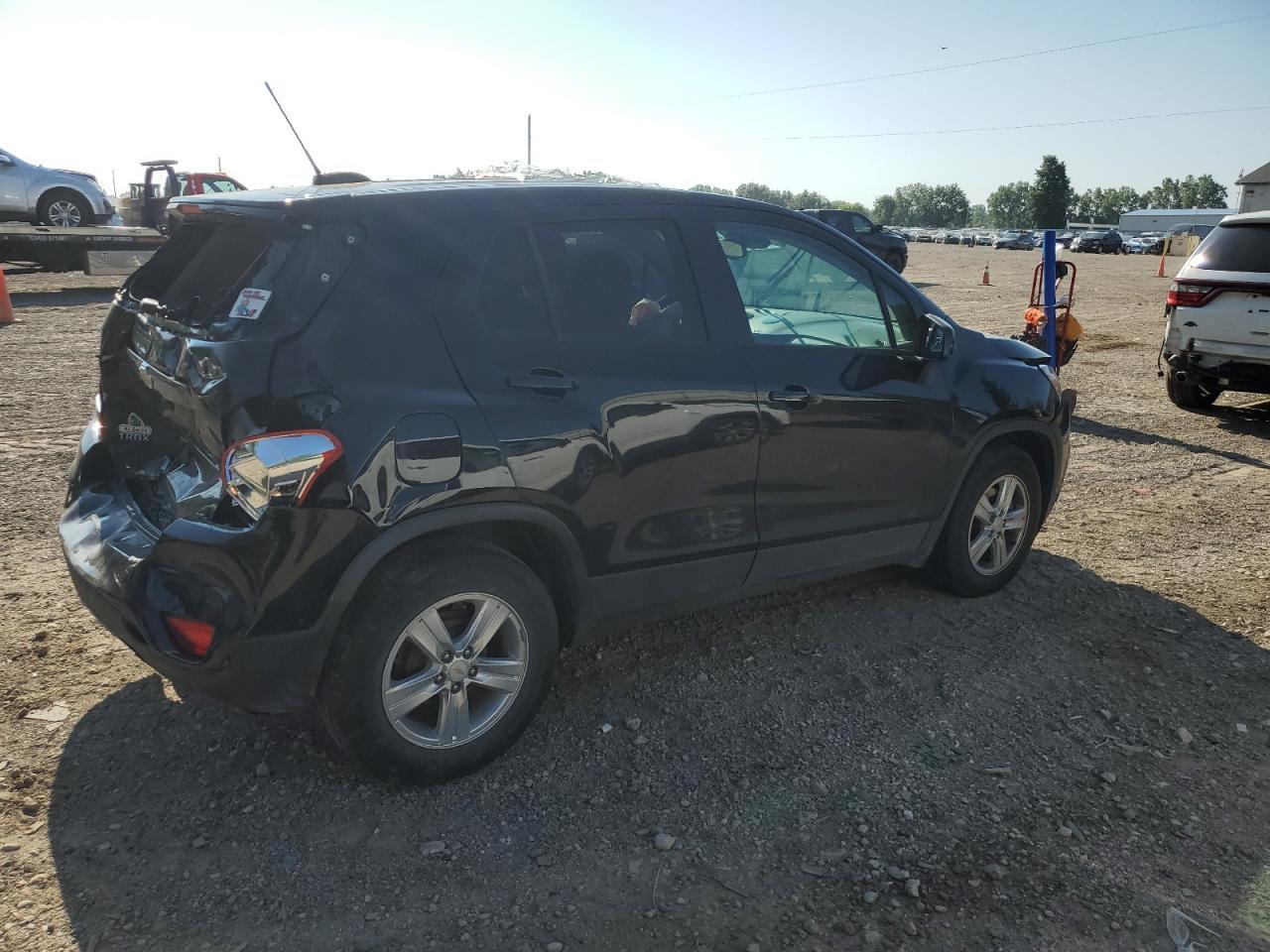 2020 Chevrolet Trax Ls - Image 3