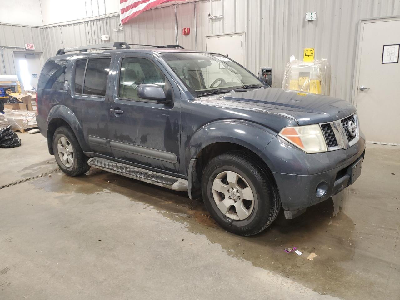 2005 Nissan Pathfinder Le - Фото 4