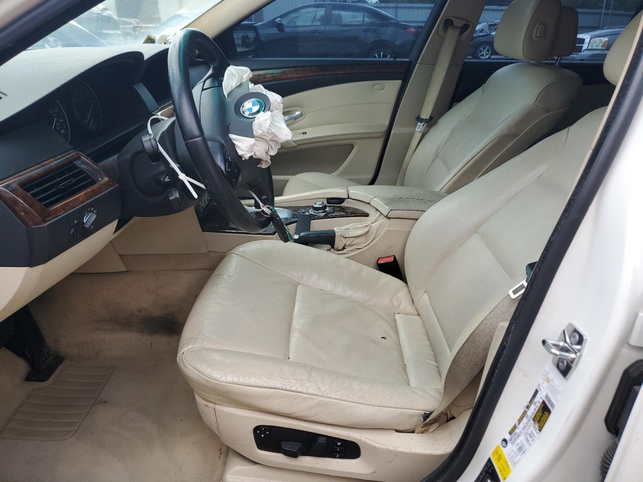 2009 BMW 528 I - Image 7