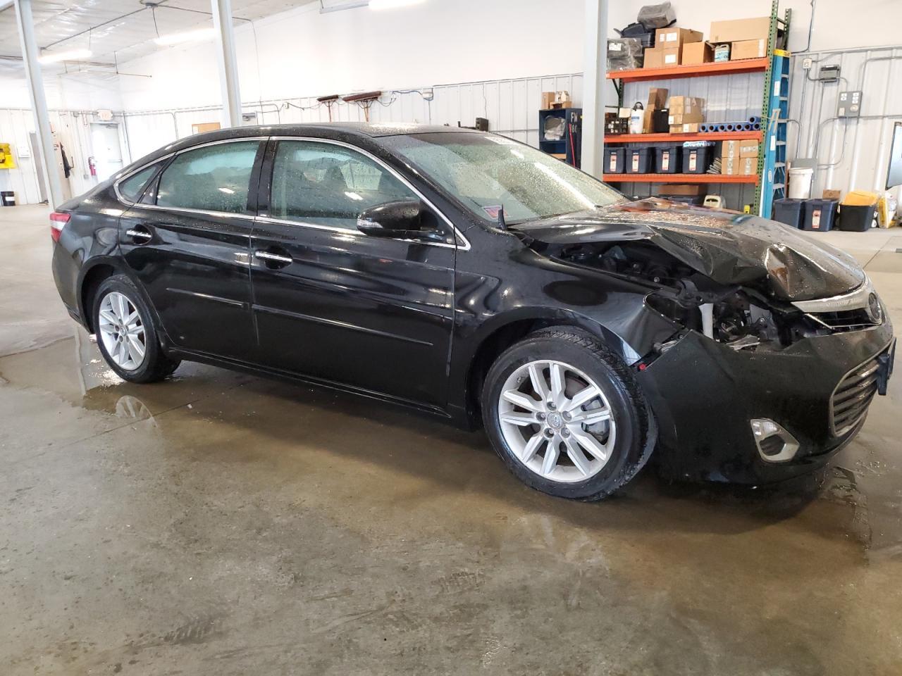 2015 Toyota Avalon Xle - Image 4