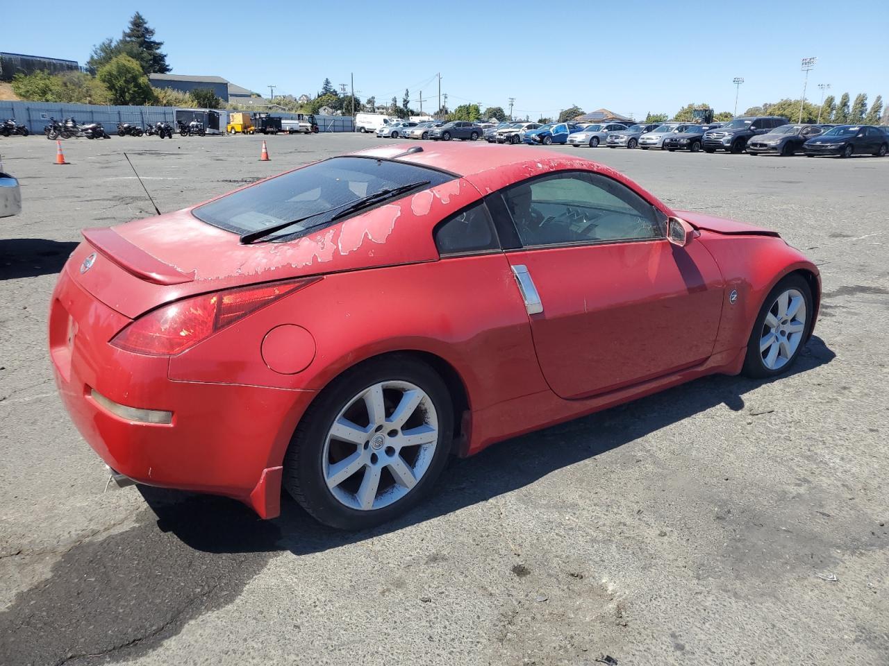 2005 Nissan 350Z Coupe - Image 3