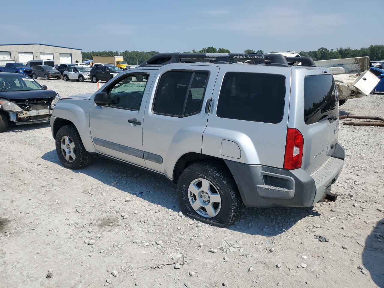 2006 Nissan Xterra Off Road - Image 2