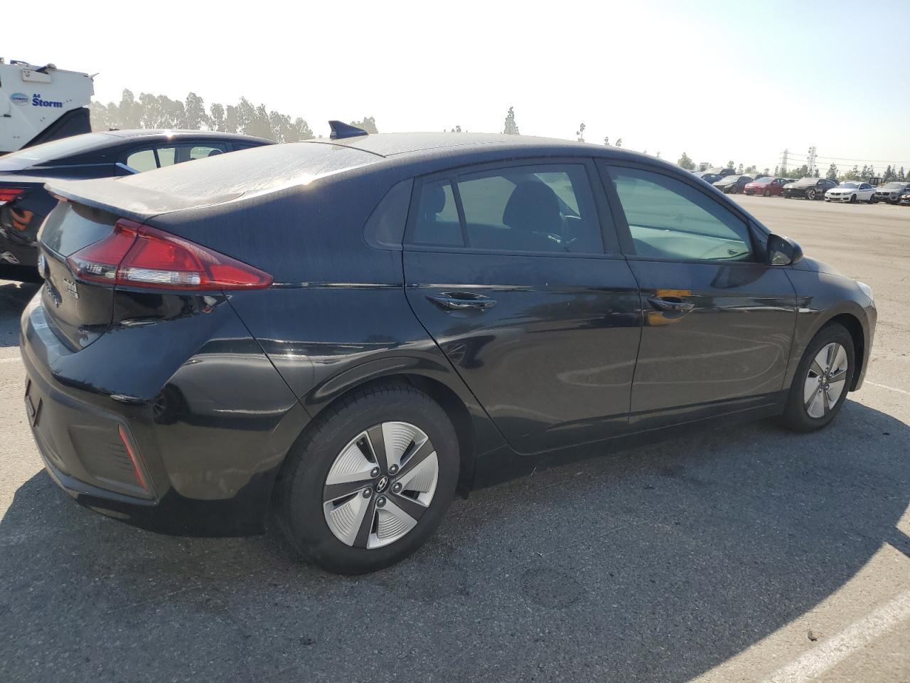 2017 Hyundai Ioniq Blue - Image 3