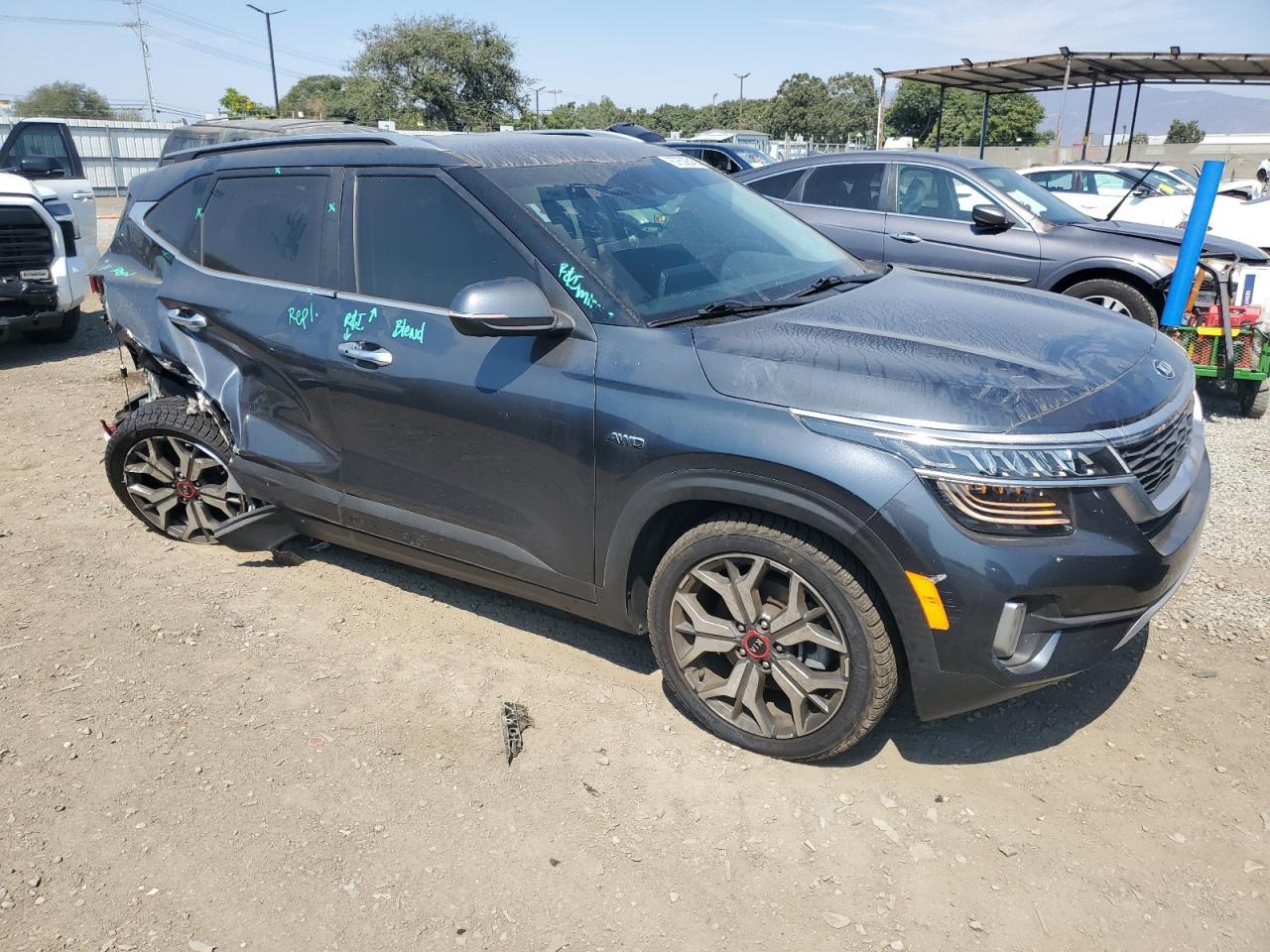 2021 Kia Seltos Sx - Фото 4