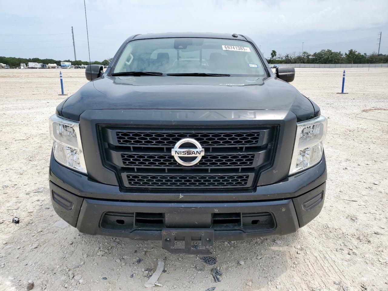 2020 Nissan Titan S - Фото 5
