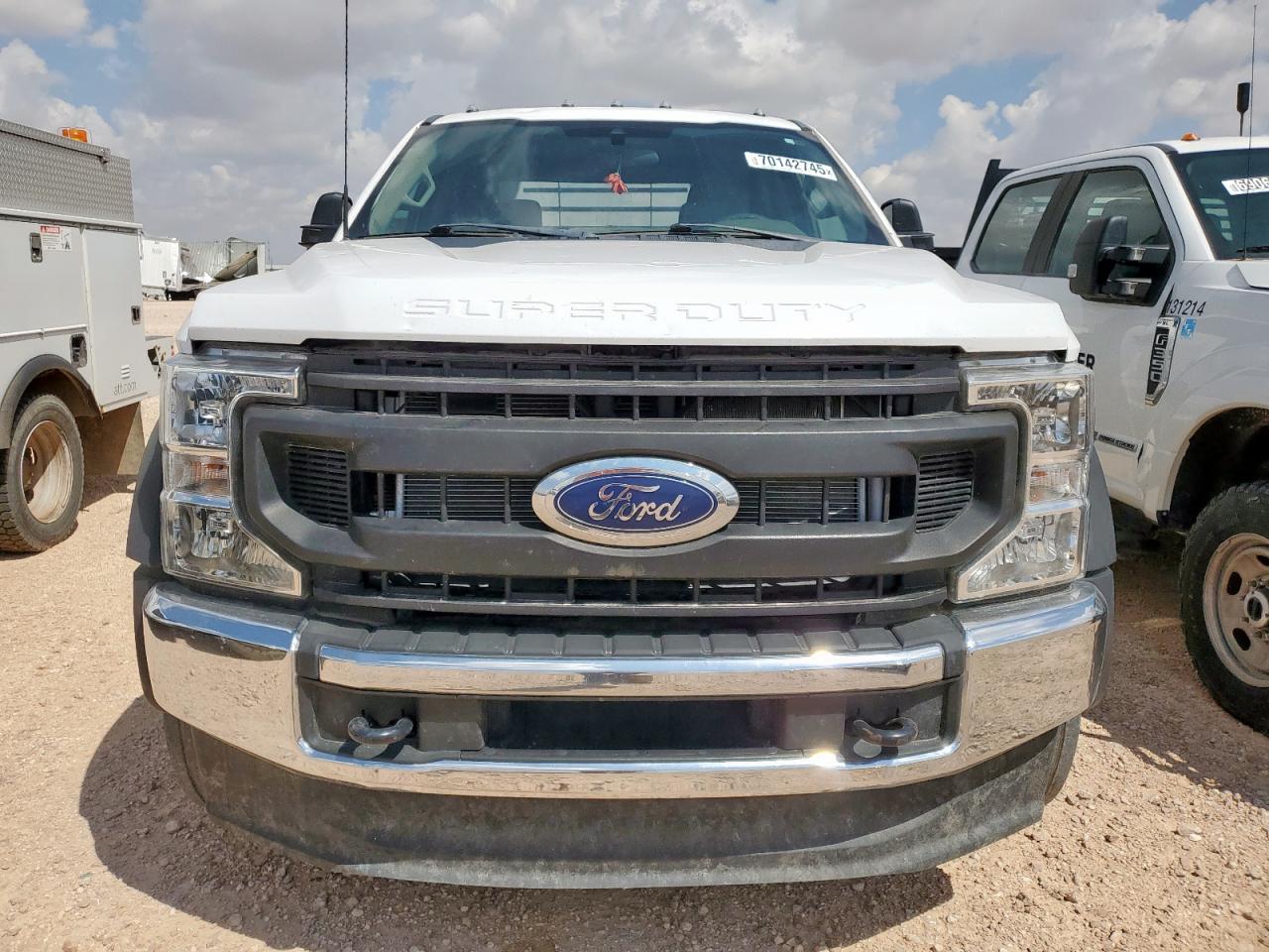2022 Ford F550 Super Duty - Фото 5