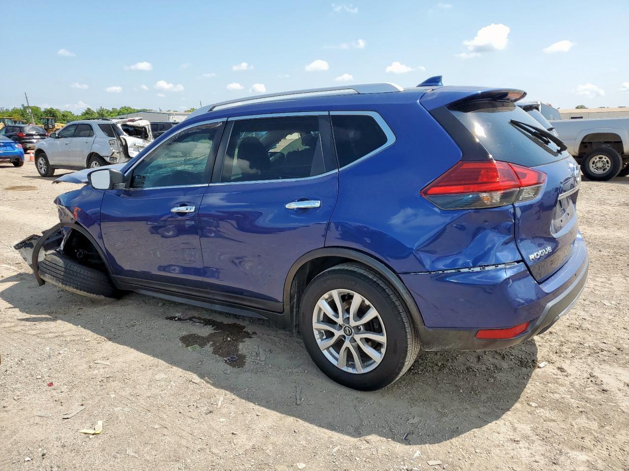 2017 Nissan Rogue S - Фото 2